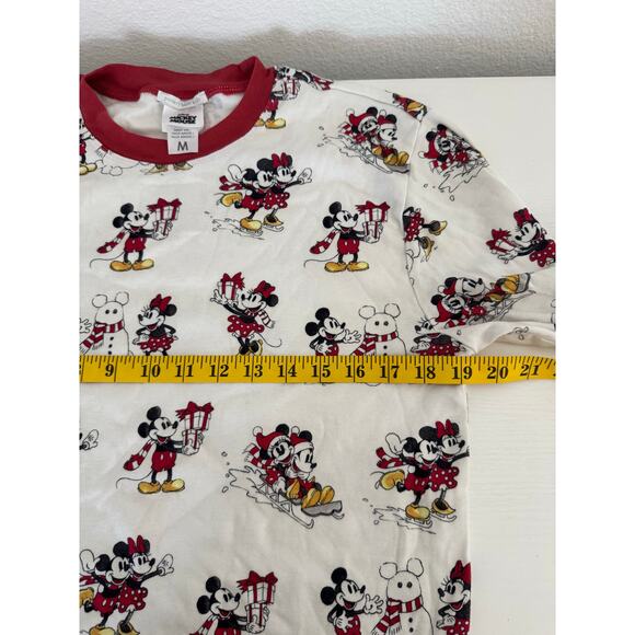 Pottery Barn Women’s Mickey and Disney Christmas Pajamas Cotton Holiday - Picture 9 of 11